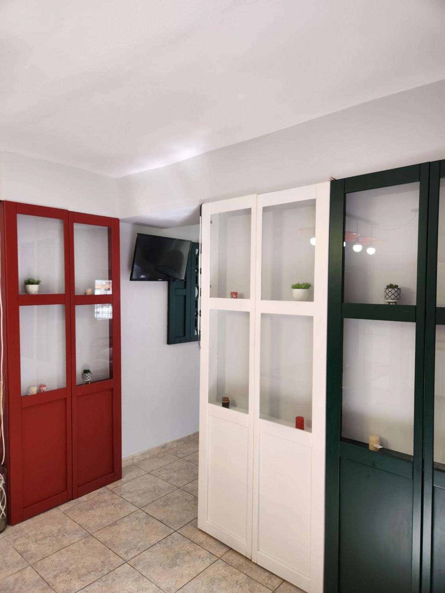 Holiday home Breeze Apartments- *
