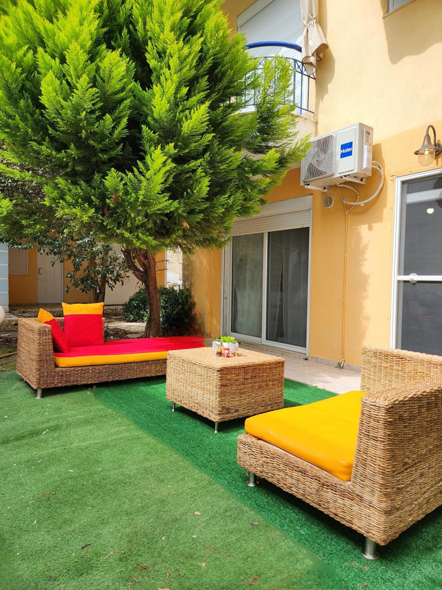 Breeze Apartments- * Nea Plagia